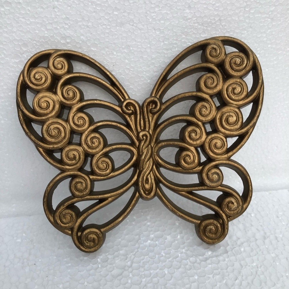 Home Interiors Vintage Molded Plastic Butterfly Plaque